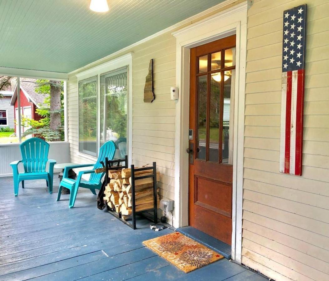 The Craftsman Farmhouse With Modern Flair Bethlehem Exterior foto